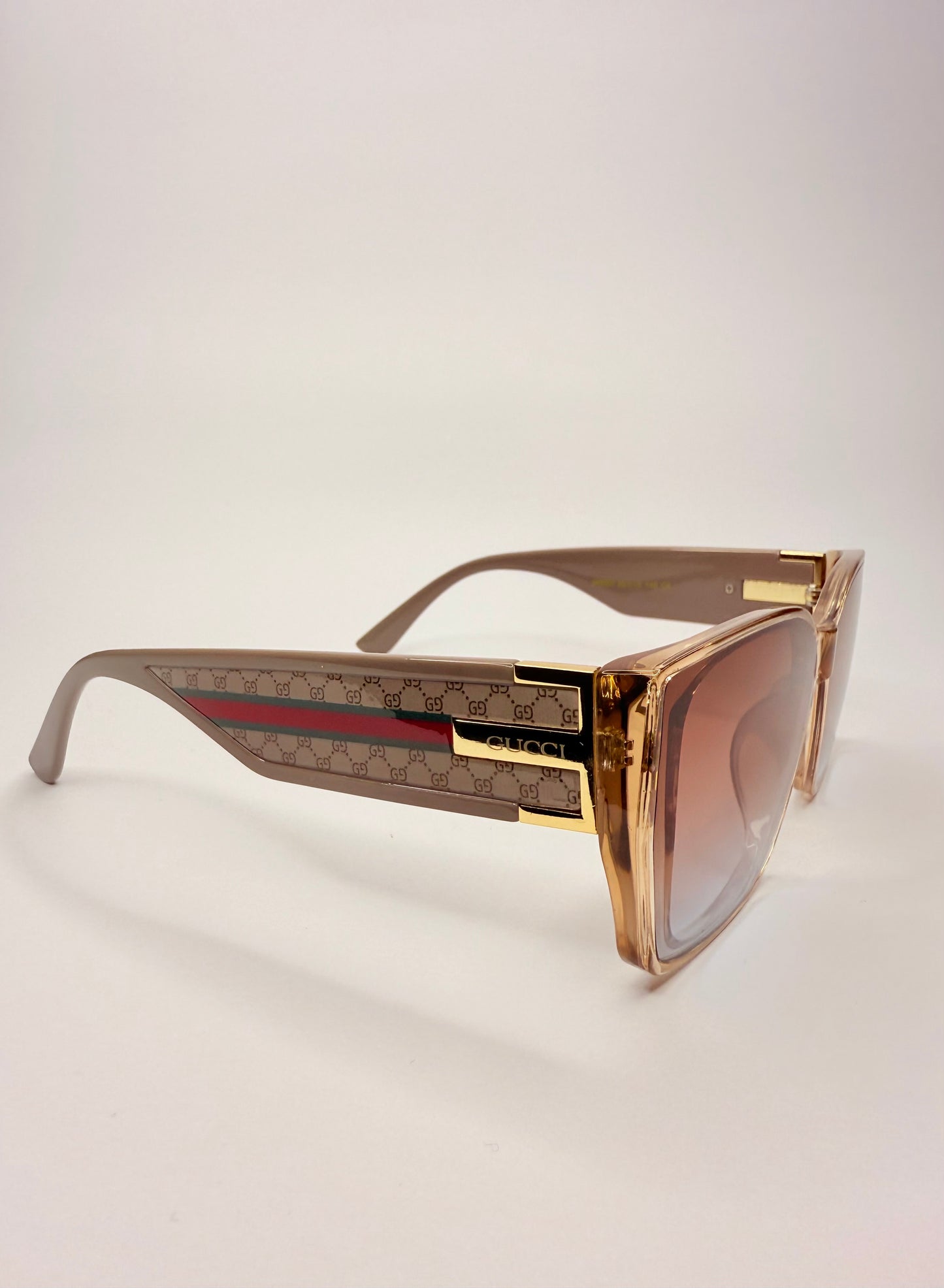 🕶️ Γυναικεία Γυαλιά Ηλίου Gucci GG – Luxury Fashion Statement